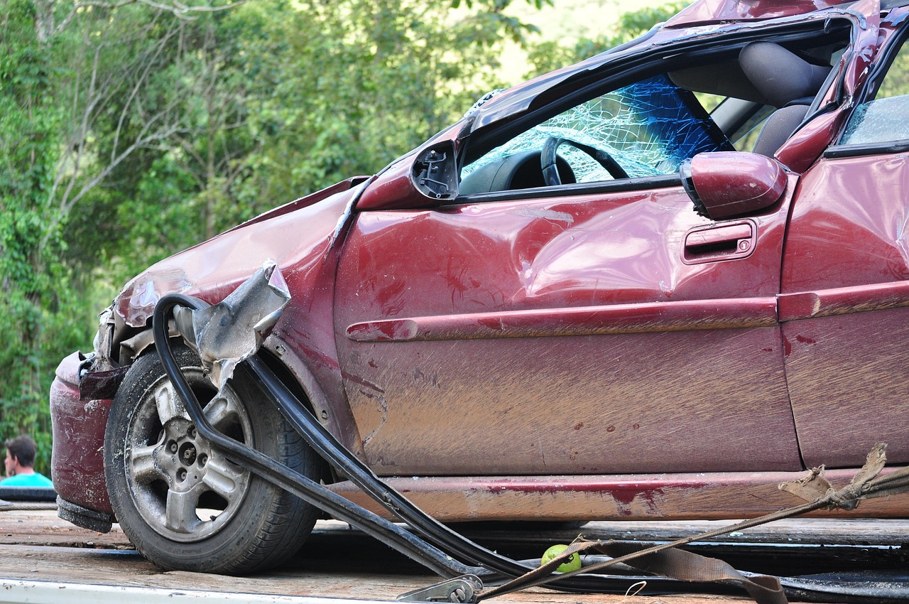 crash, car, car crash, accident, vehicle, transportation, broken, automobile, insurance, traffic, danger, collision, highway, car wallpapers, dangerous